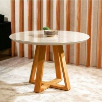 Круглый стол из массива с деревянными ножками диаметром до 1100 см